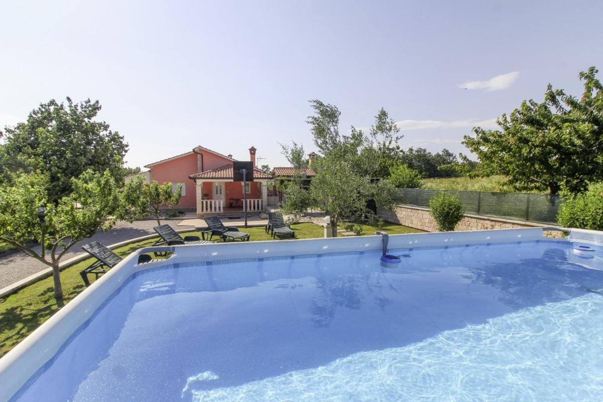 Vila Linda In Lovrinici Pazin Exteriér fotografie