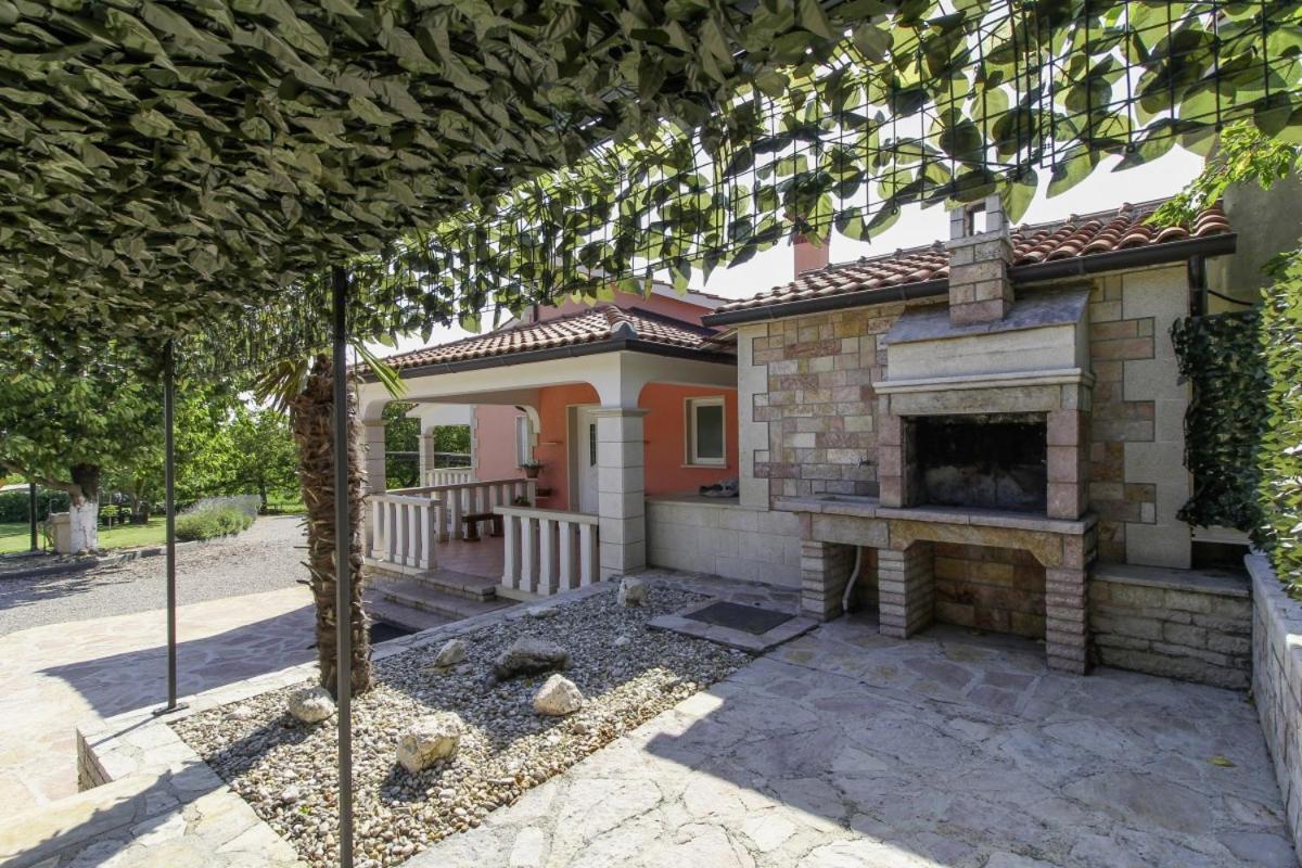 Vila Linda In Lovrinici Pazin Exteriér fotografie