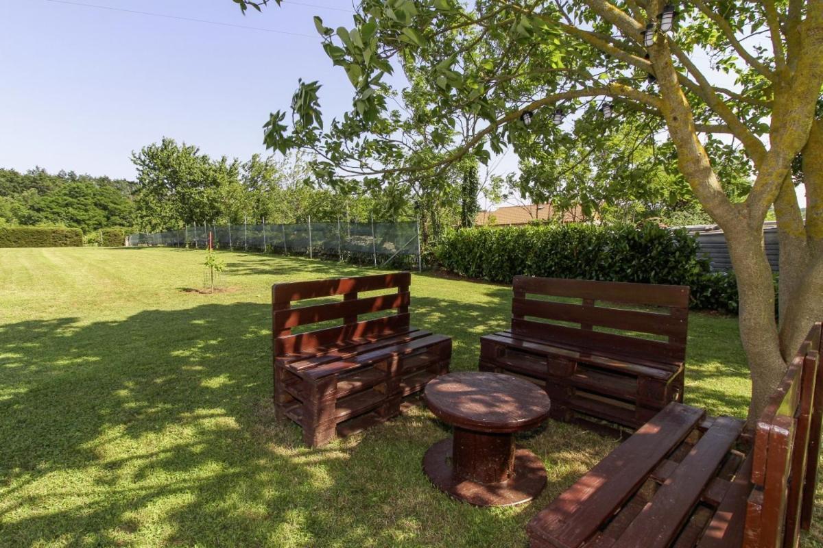 Vila Linda In Lovrinici Pazin Exteriér fotografie