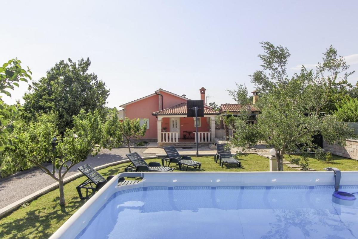 Vila Linda In Lovrinici Pazin Exteriér fotografie
